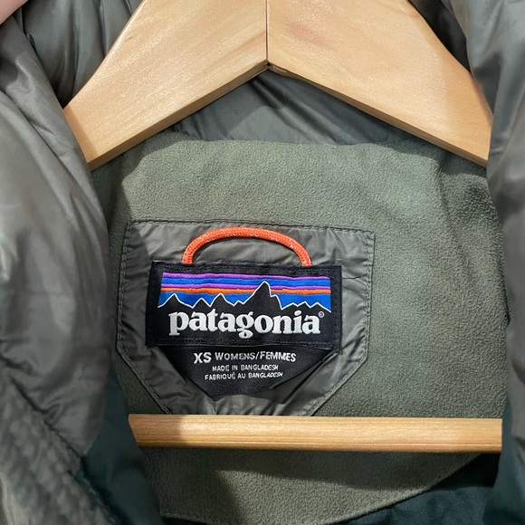 Patagonia Down Bomber Jacket Puffer Fatigue Green XS “Prow Bomber” - Picture 5 of 6